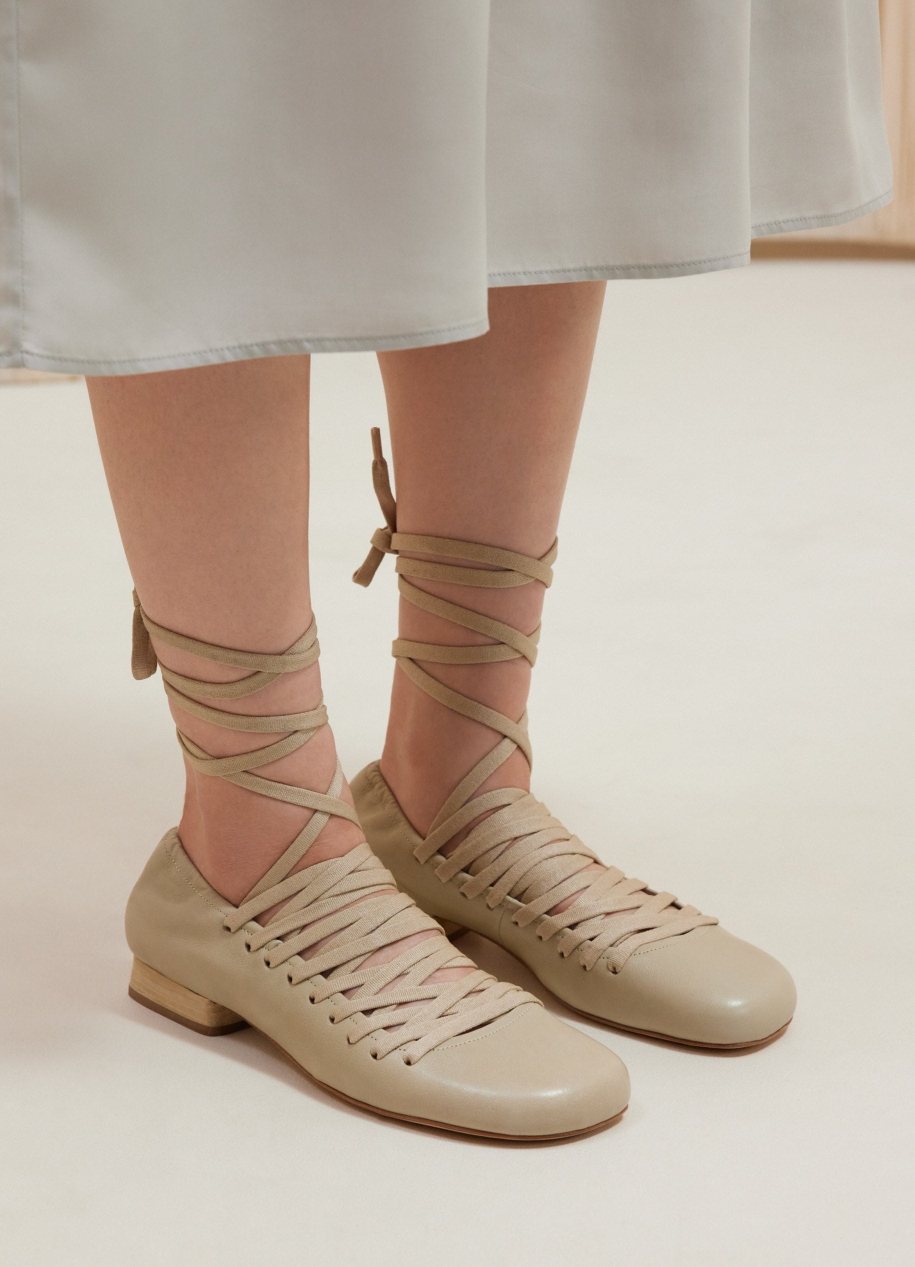 Laced pumps with 15mm heels, in Clay | LEMAIRE
