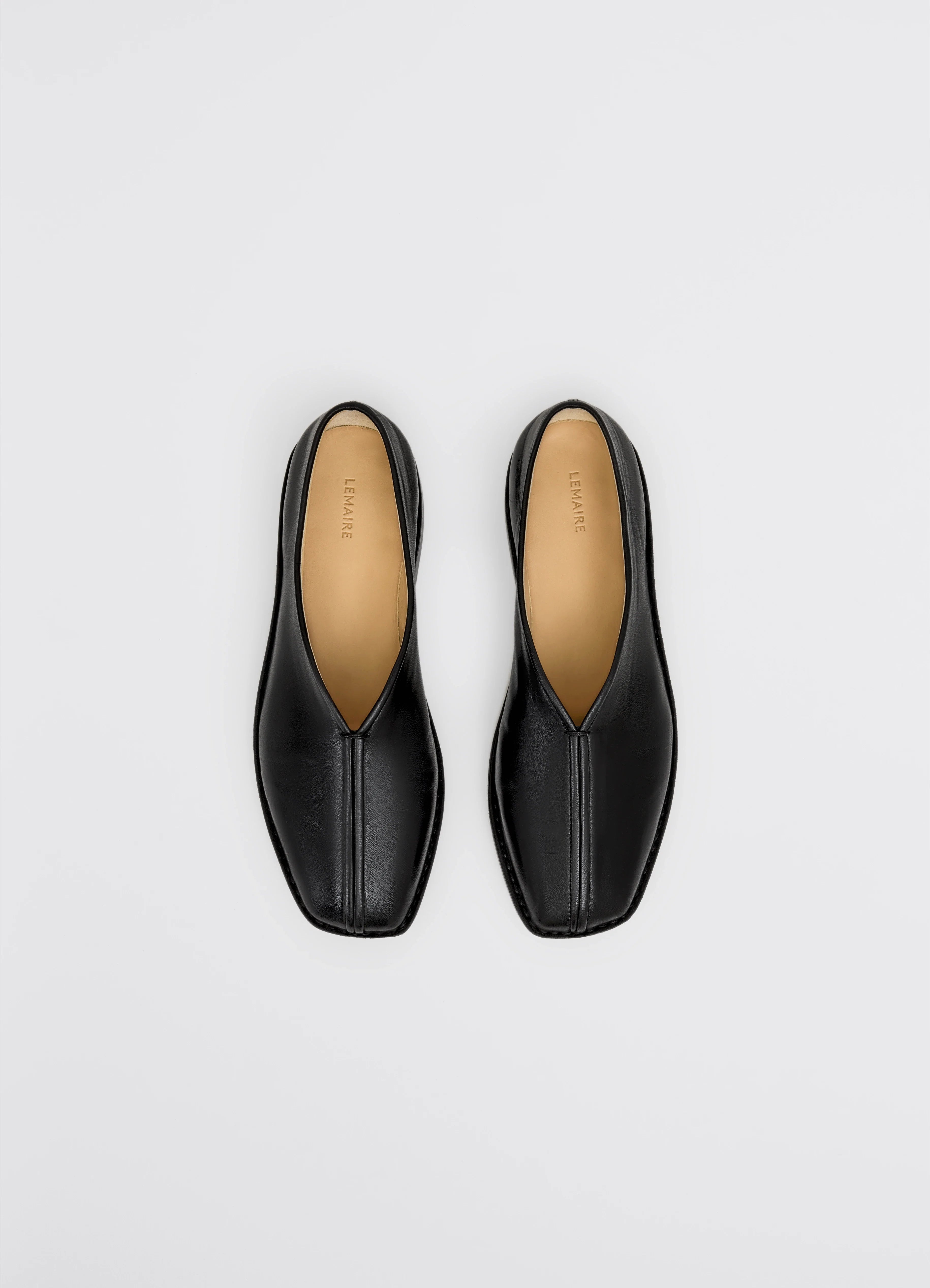 BLACK Flat piped slippers