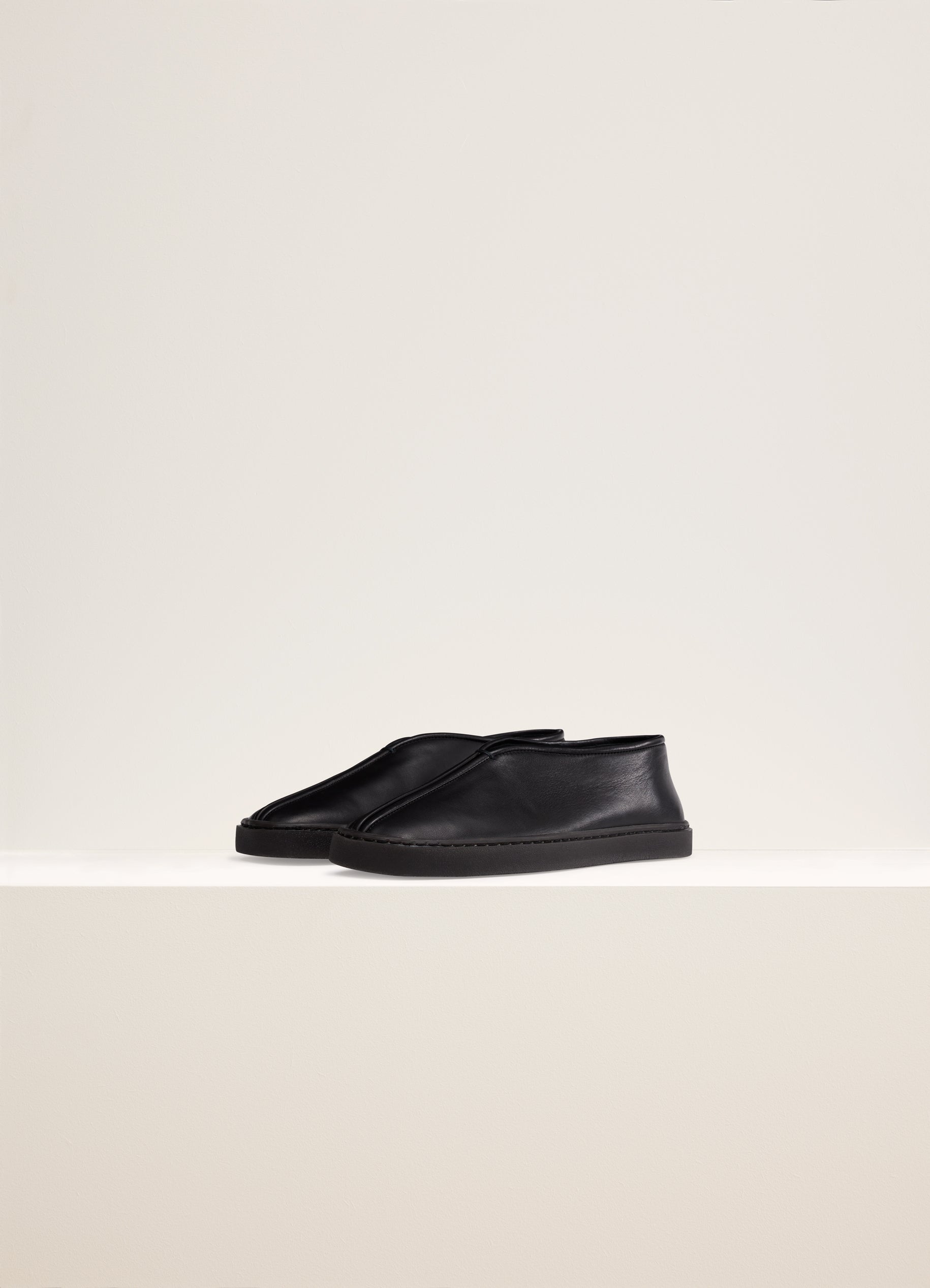 Black Piped Sneakers in Soft Leather | LEMAIRE