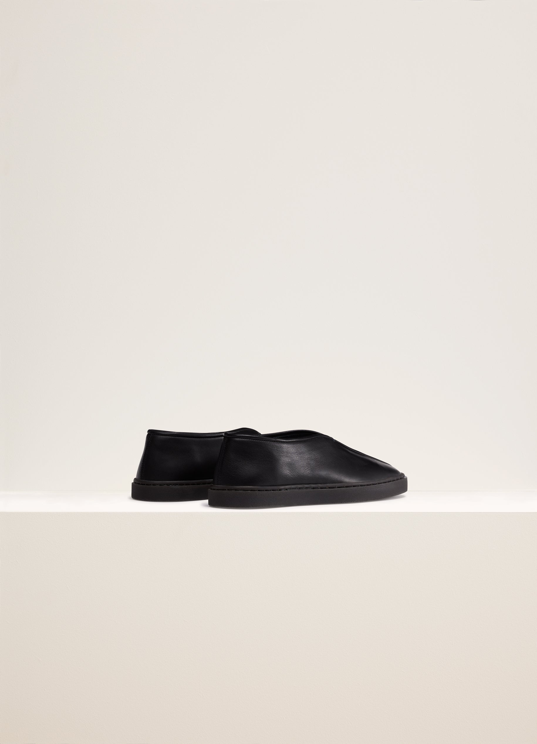 Black Piped Sneakers in Soft Leather | LEMAIRE