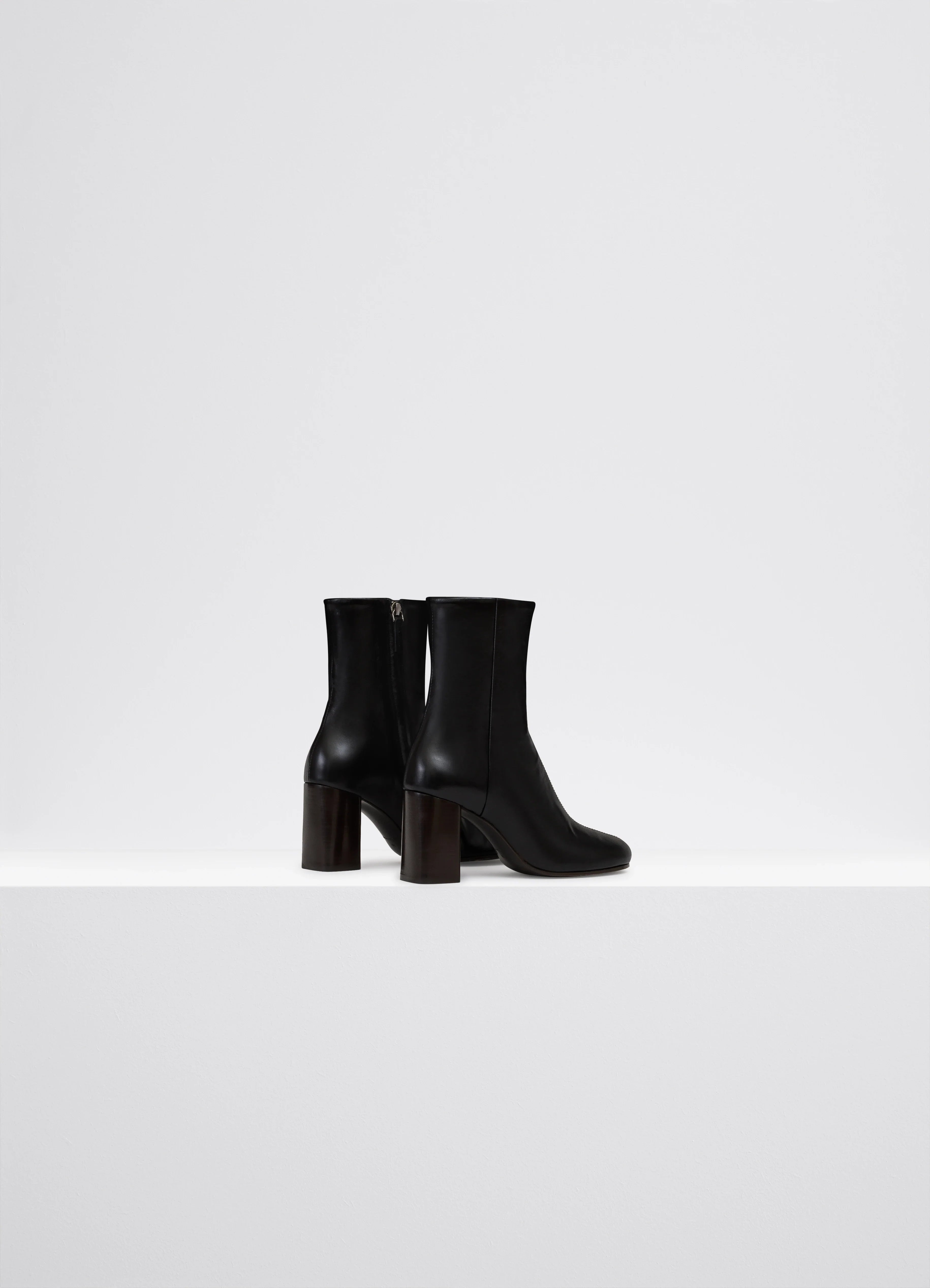 Black Piped Zipped Boots | LEMAIRE