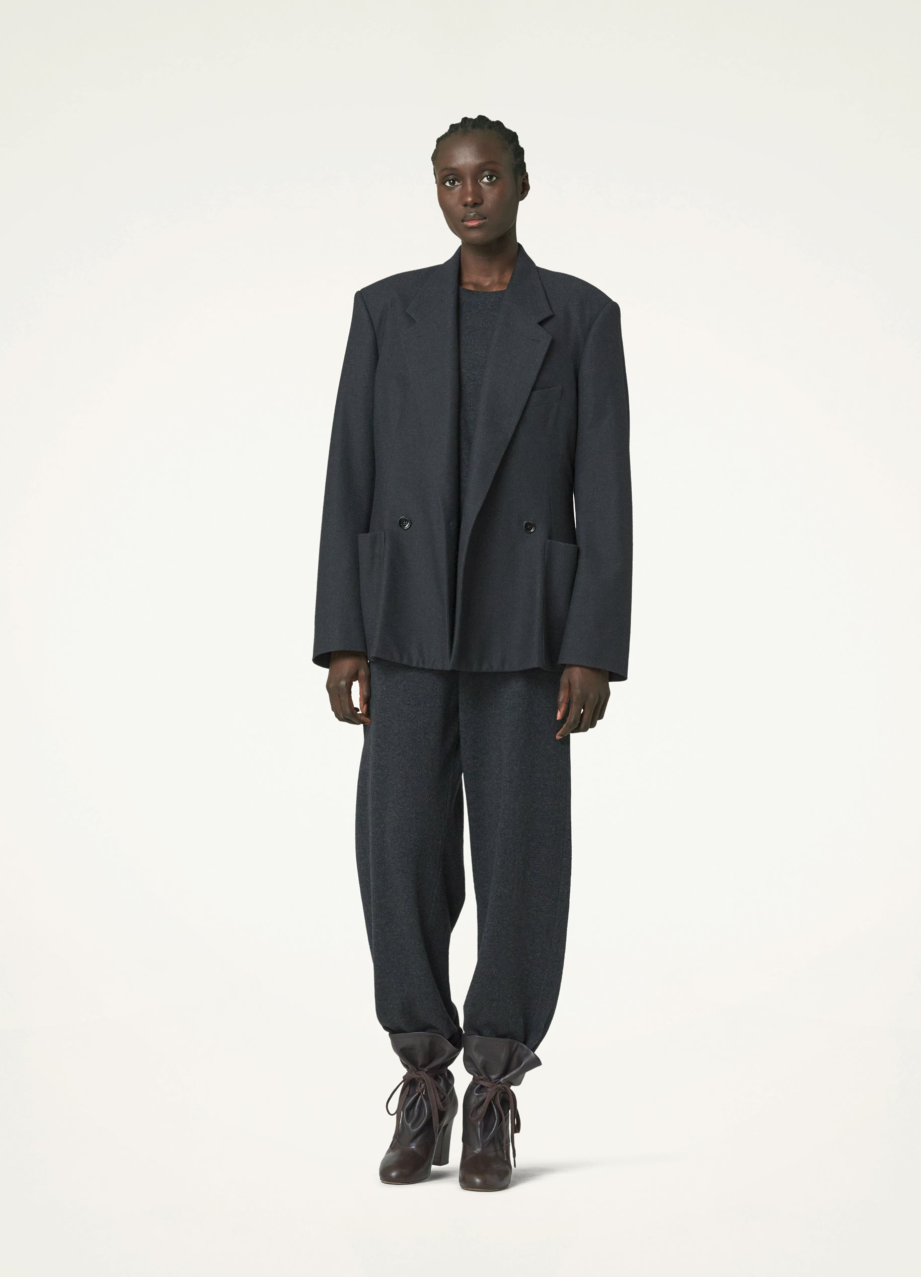 Caviar Black Soft Tailored Jacket in Tropical Poly Wool | LEMAIRE