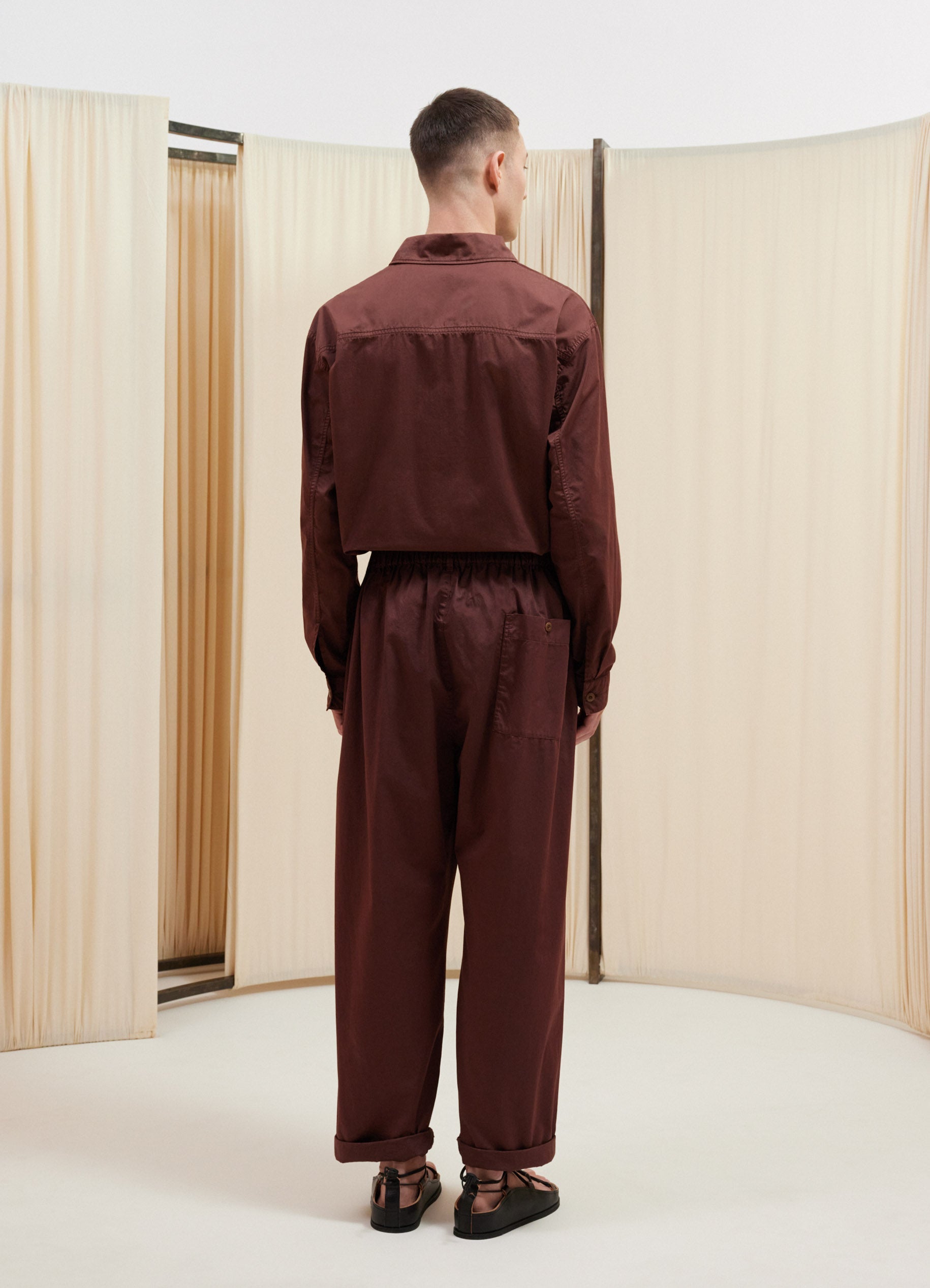 Cocoa Bean Relaxed Pants in Gd Light Cotton Satin | LEMAIRE