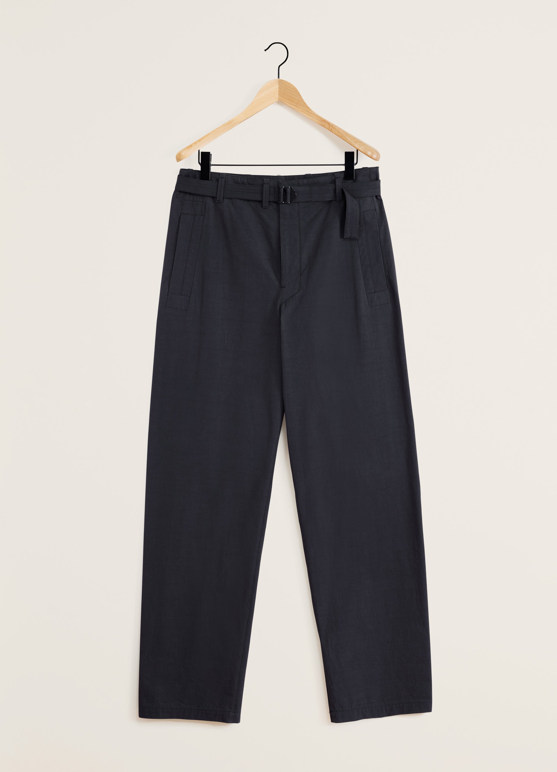 Seamless Belted Pants in Anthracite Brown - LEMAIRE